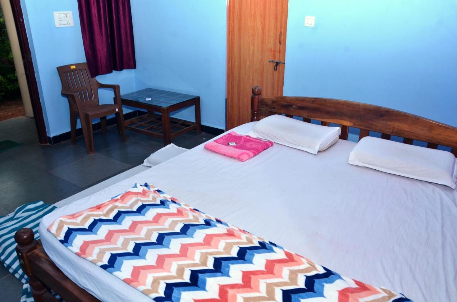 Kenchas Beach Resort Gokarna  Bagian luar foto