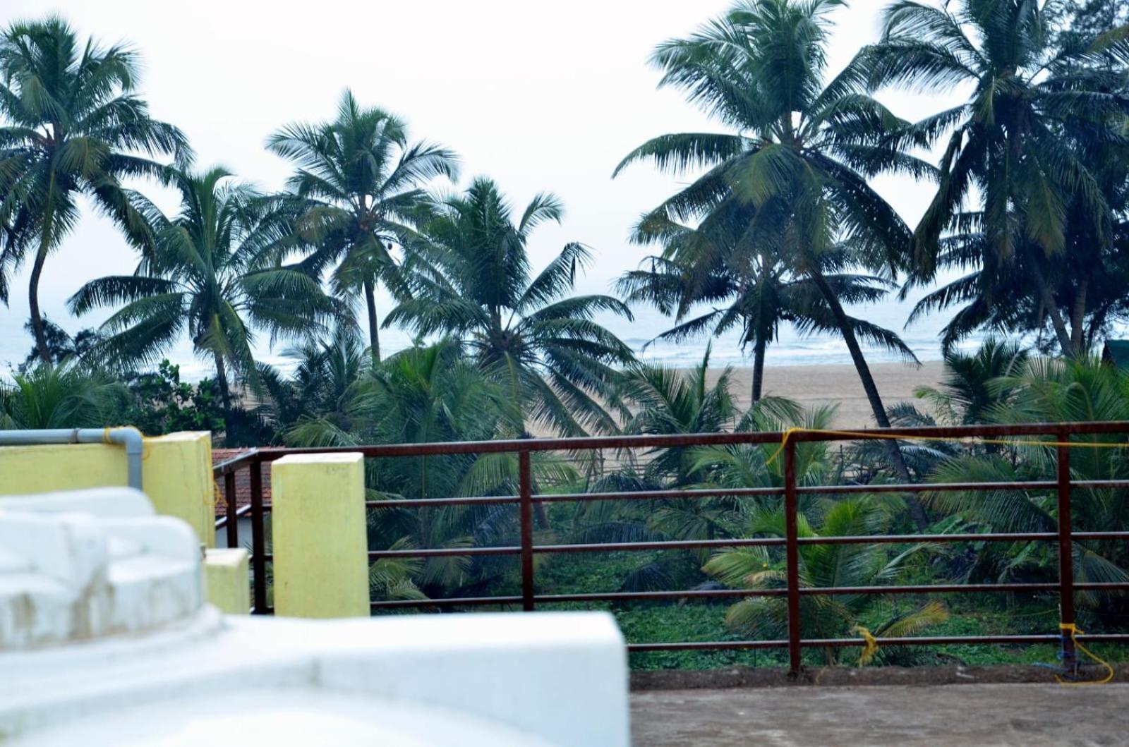 Kenchas Beach Resort Gokarna  Bagian luar foto